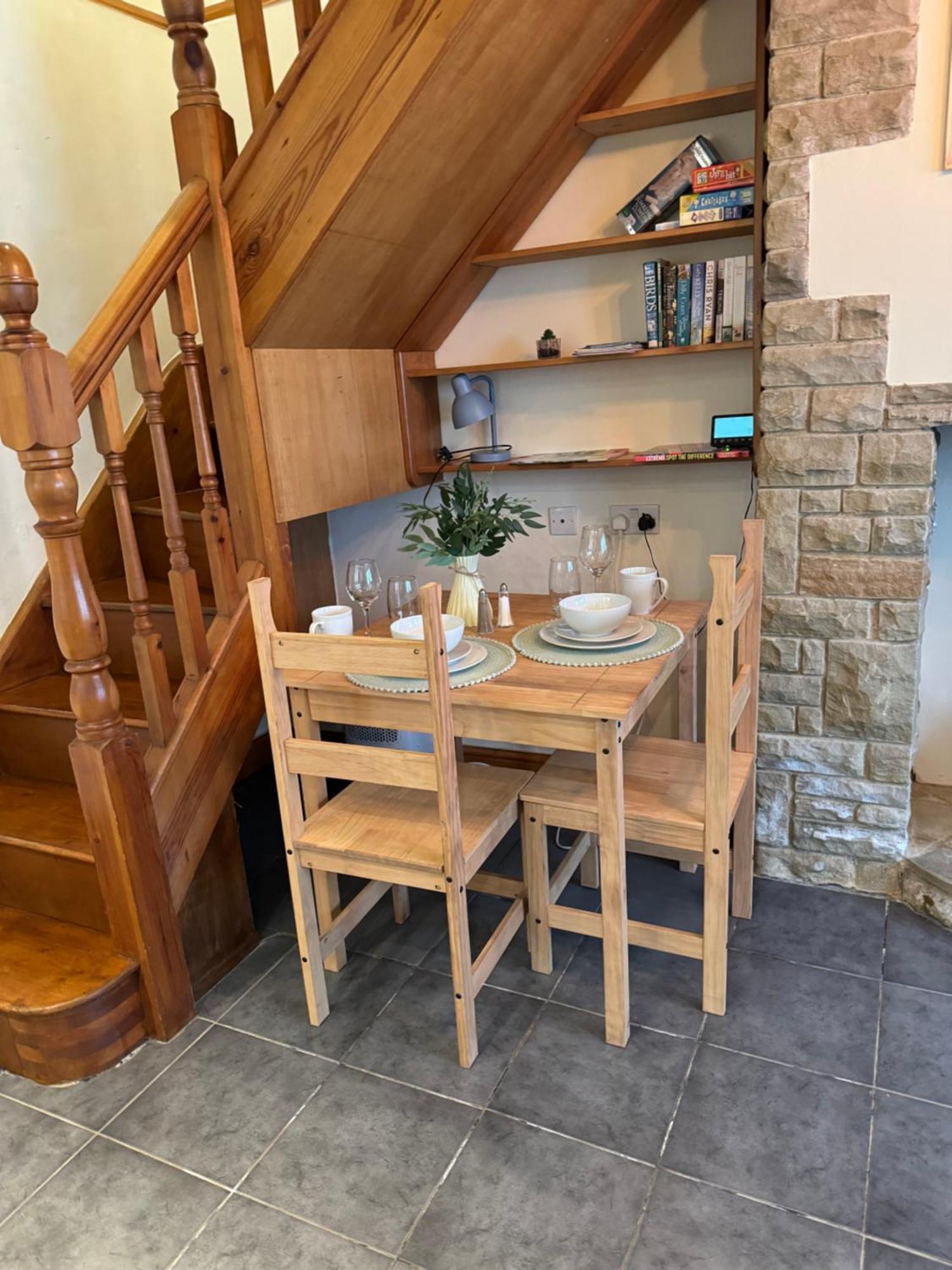 Cosy Cottage With A Canal View Hebden Bridge Exterior photo